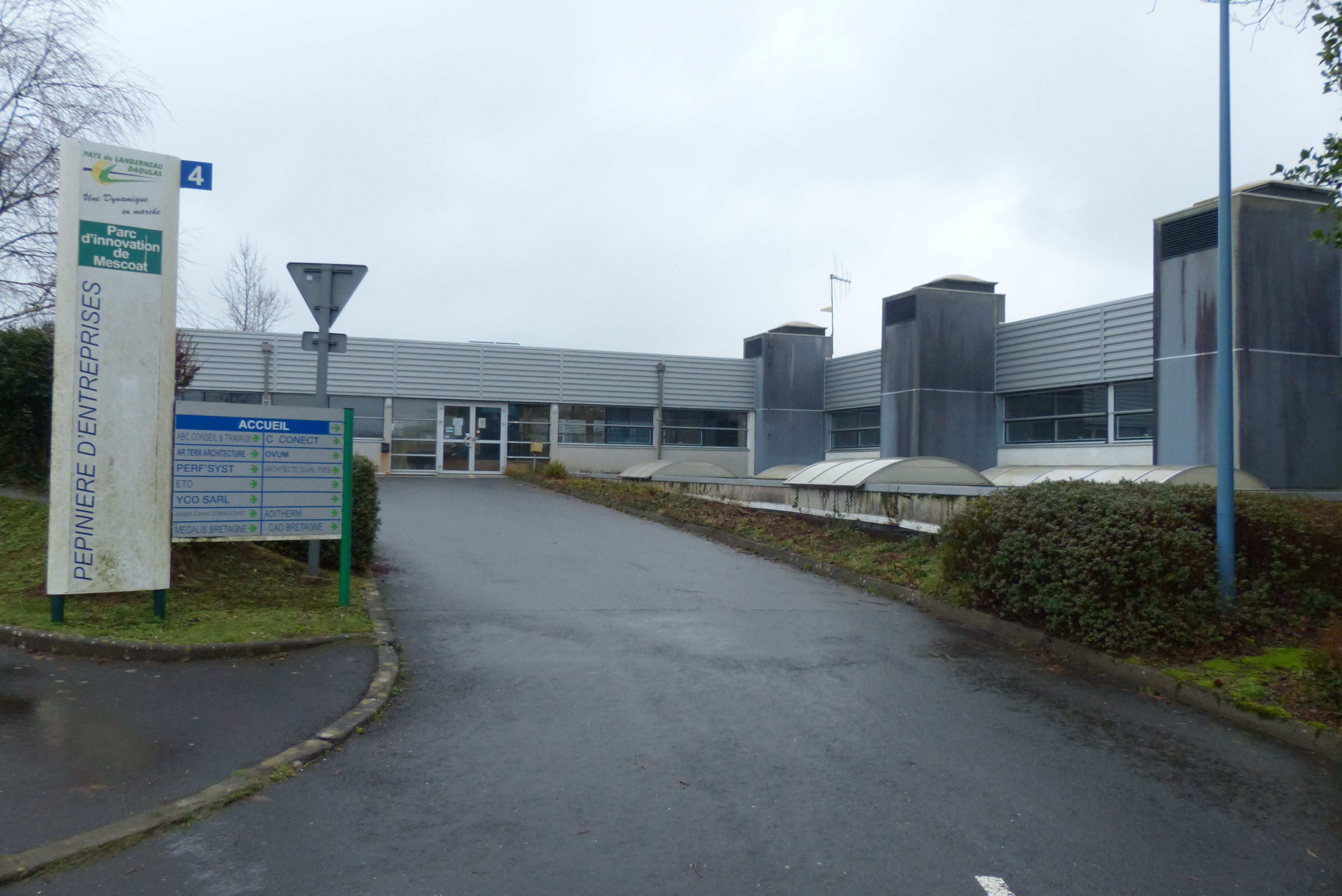 Visuel 10 de l'annonce : HOTEL D'ENTREPRISES MESCOAT 1 - LANDERNEAU