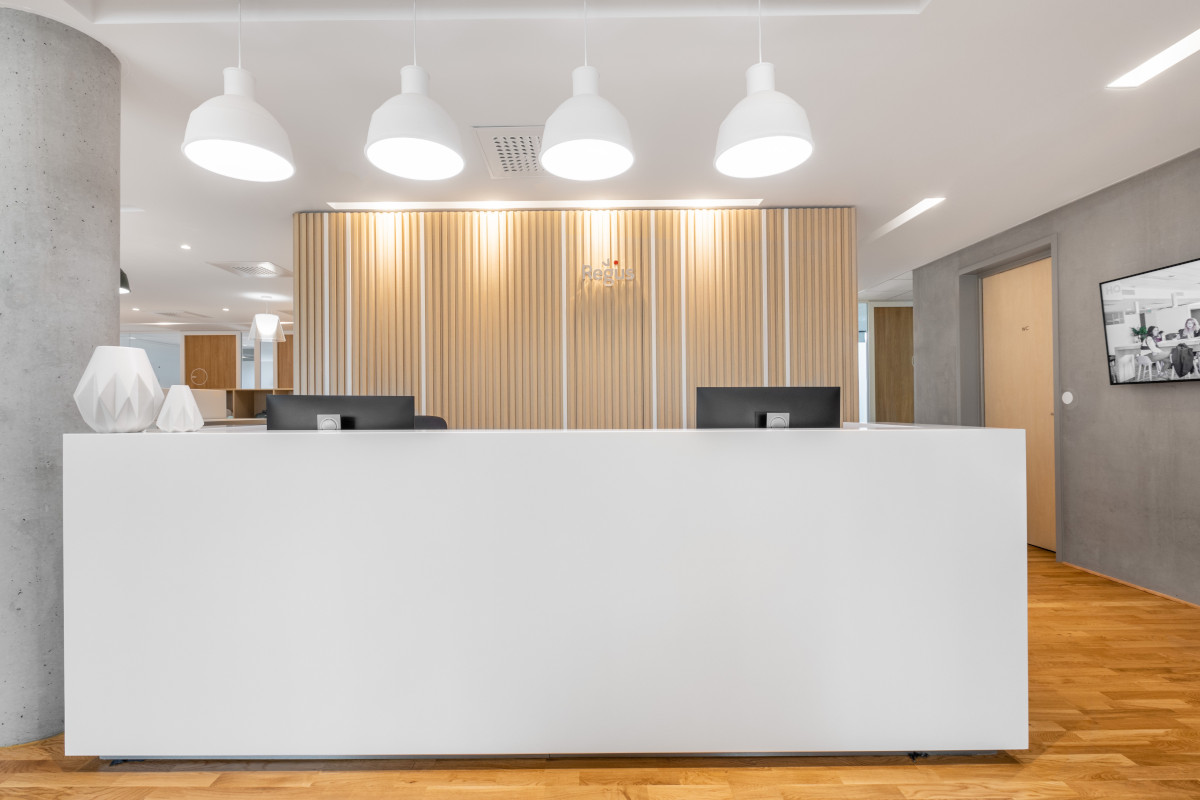 Visuel 1 de l'annonce : Regus Brest Port de Commerce