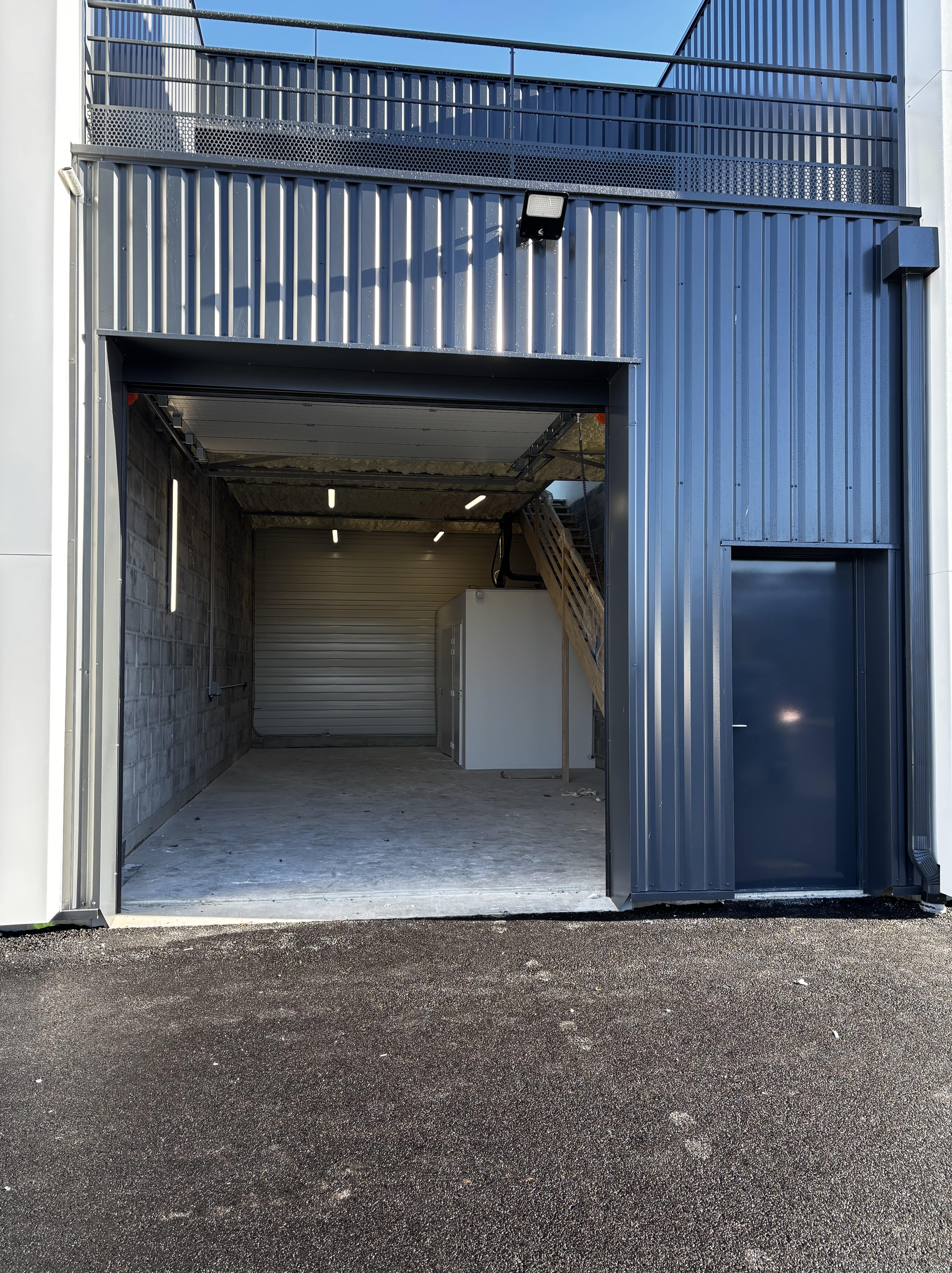 Visuel 2 de l'annonce : Location de cellule d’activité à Brest, porte de Plouzané